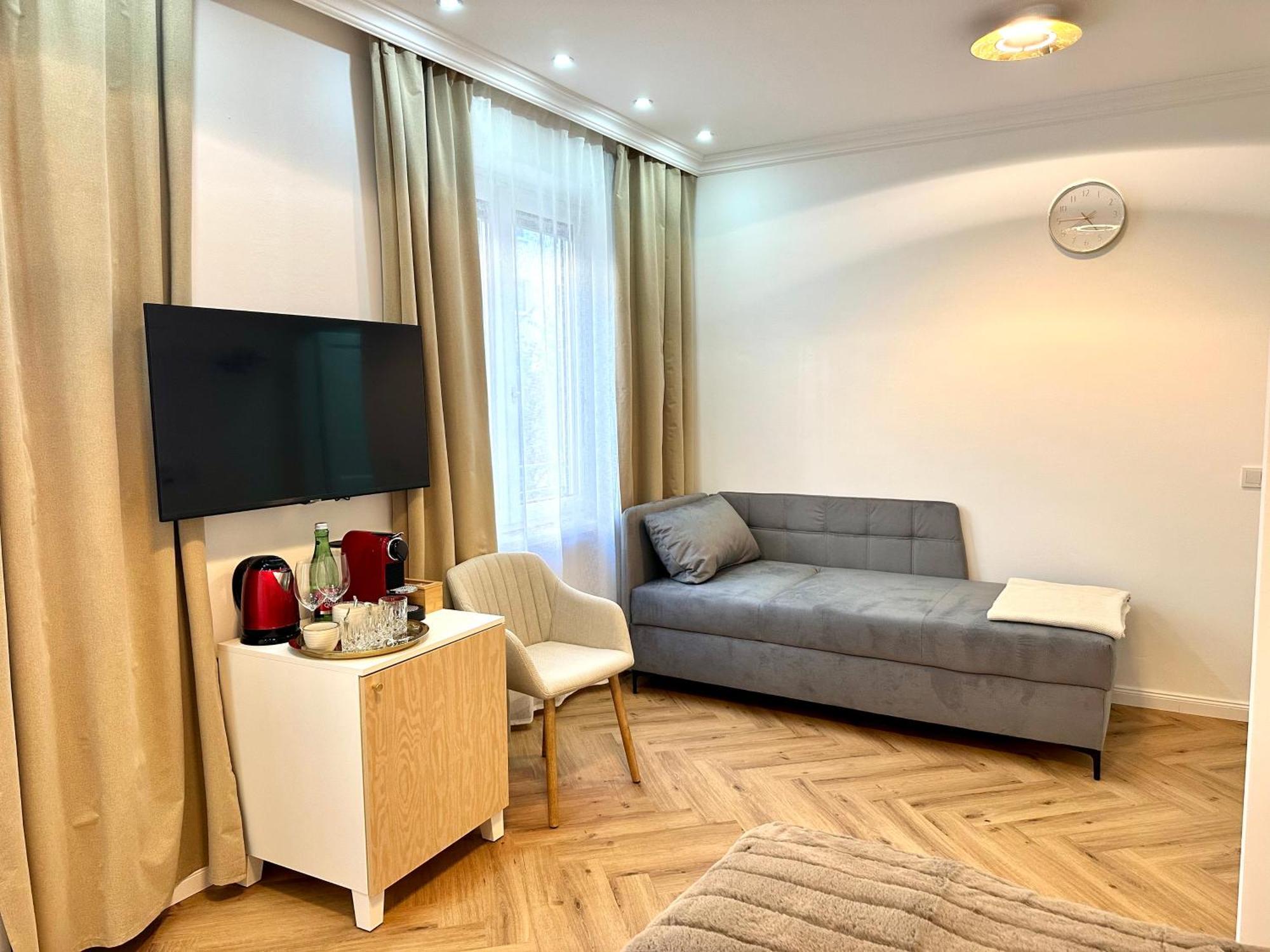 Mirabelle Homes Solnohrad Exteriér fotografie